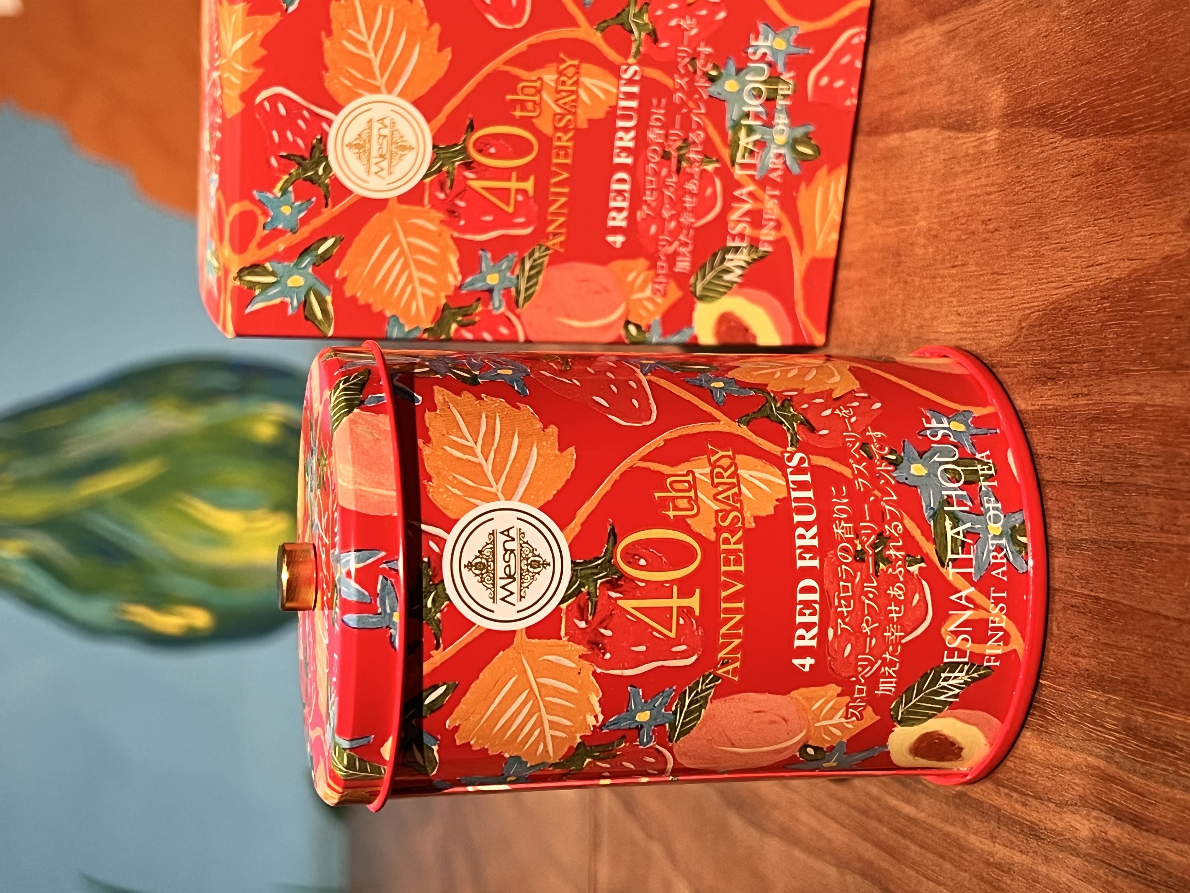 ムレスナティー 40th ANNIVERSARY 缶