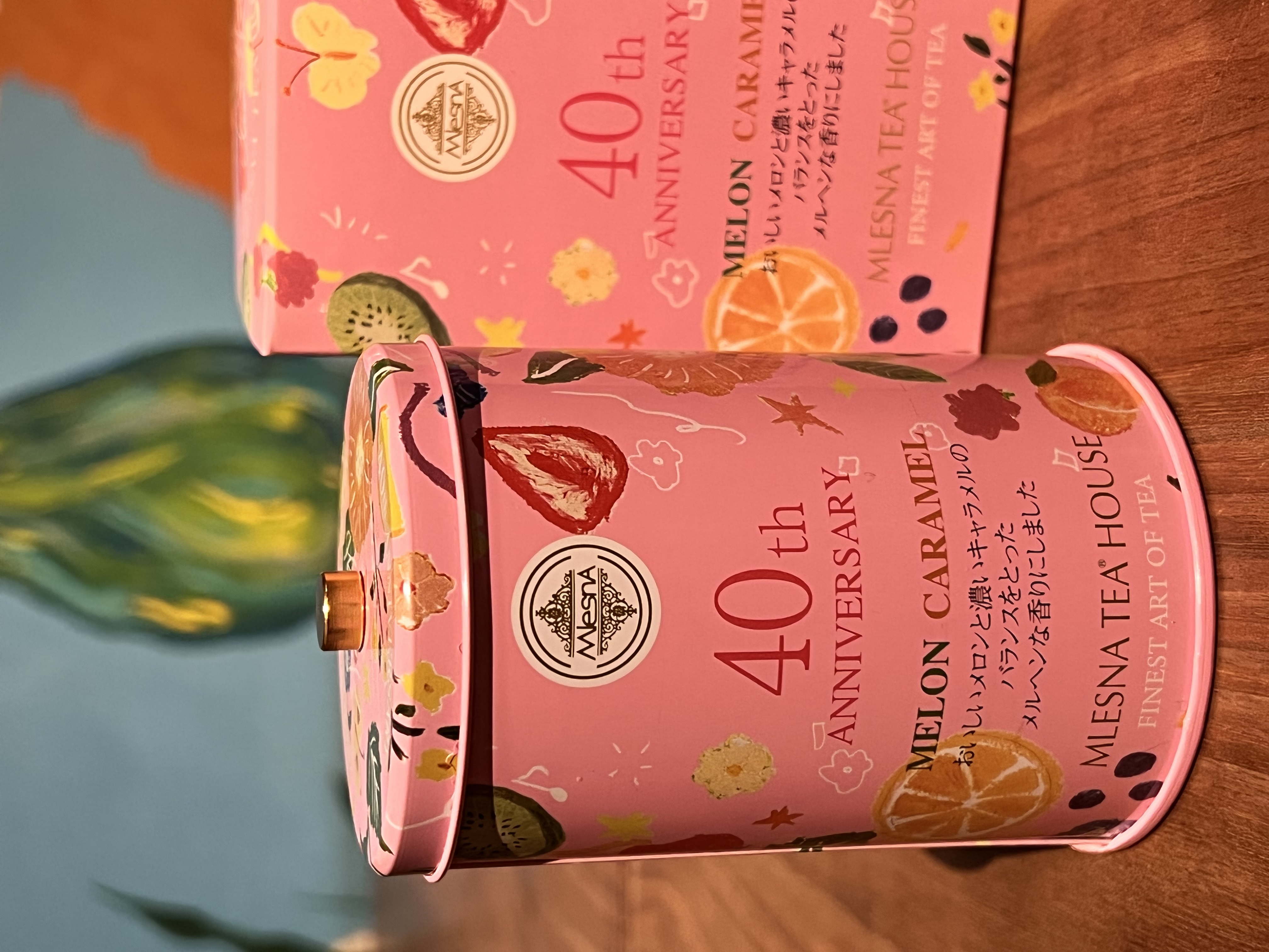 ムレスナティー 40th ANNIVERSARY 缶